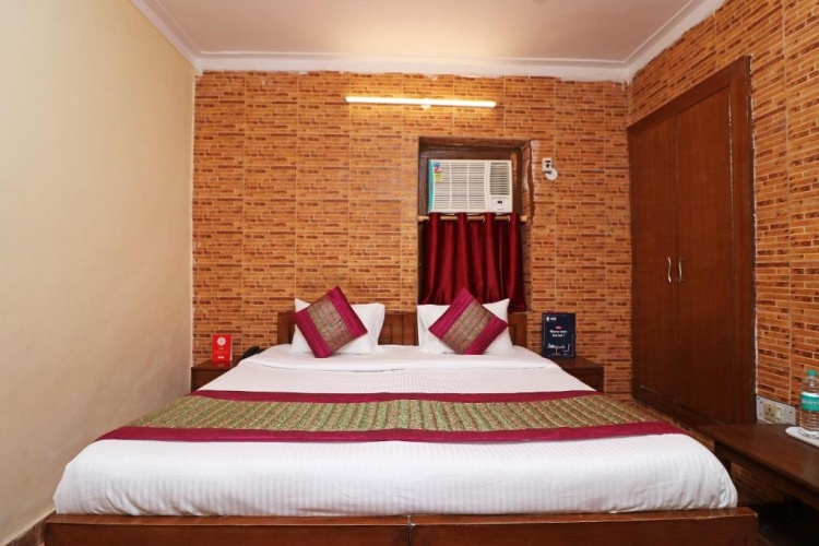 Classic Triple room
