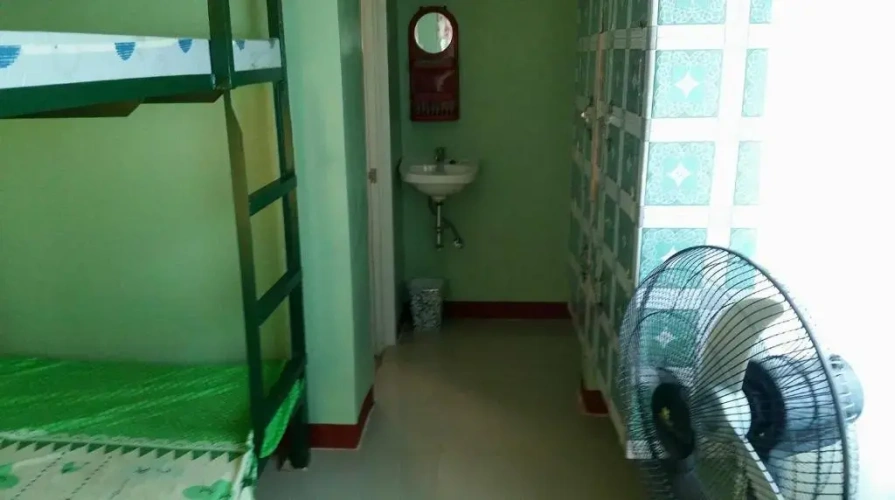 Bed in Dorm