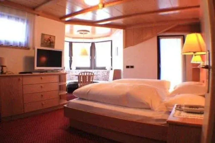 Hotel Condor
