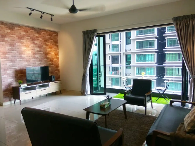 3 Bedrooms Standard room with balcony