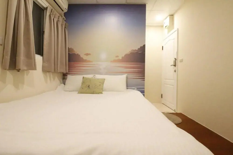 Feng Chia Easy Home