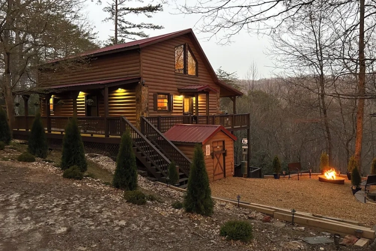3 Bedrooms Cottage with balcony