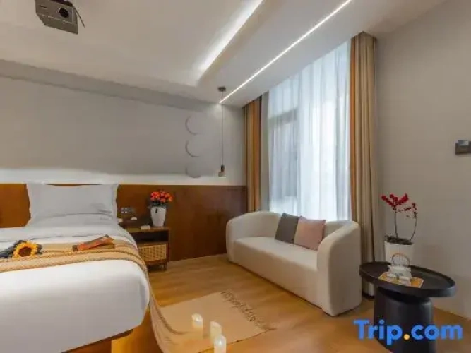 Standard Double room with balcony and with view