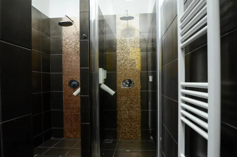 E14 Design Hostel