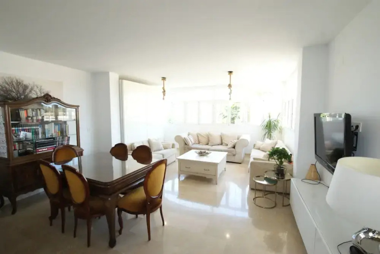 Hoyo 2 Apartment