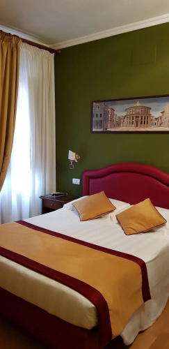 Hotel Piazza Di Spagna