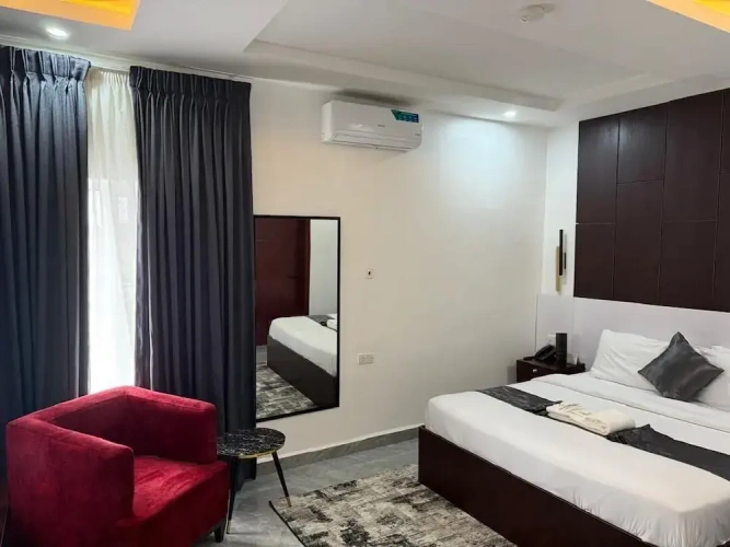 Deluxe Single room