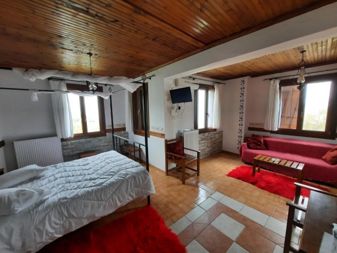 Deluxe Triple room