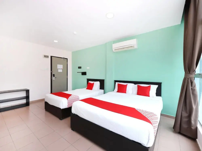 OYO 816 Hotel De Kiara