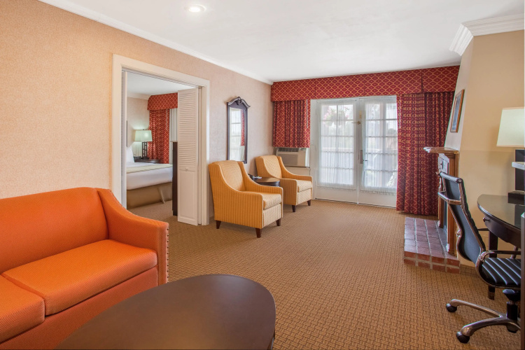 Holiday Inn Laguna Beach, an IHG Hotel
