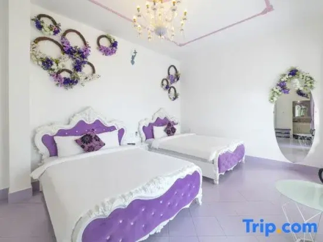 1 Bedroom Deluxe Double room with garden view