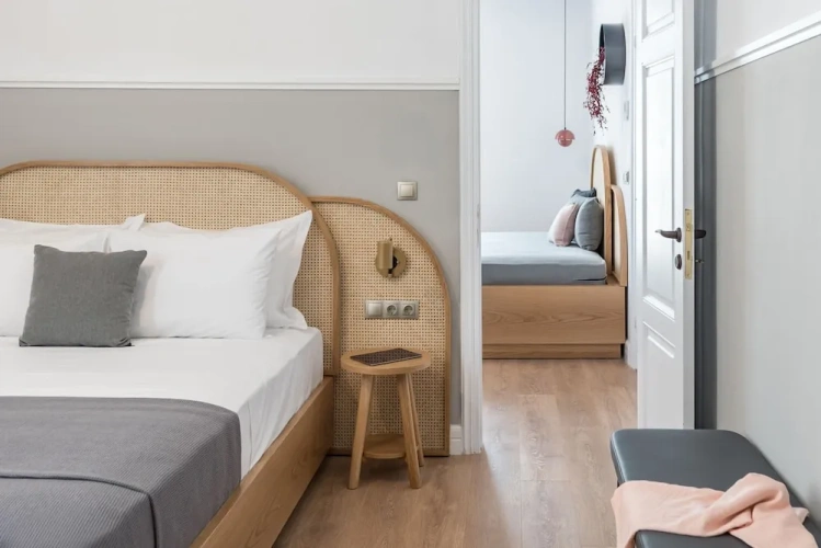 1 Bedroom Deluxe Apartment