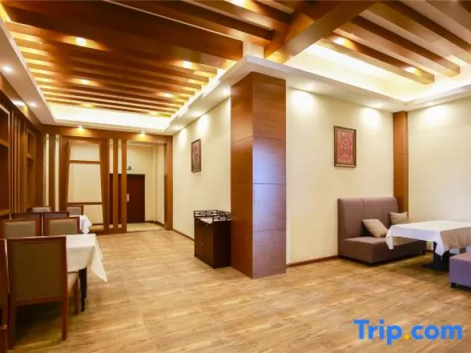 Zoige Tangute Hotel