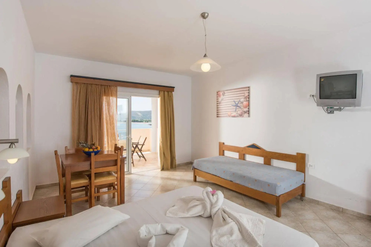 Balos Beach Hotel