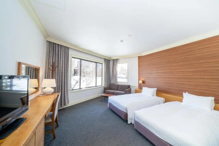 Grand West Wing Twin room