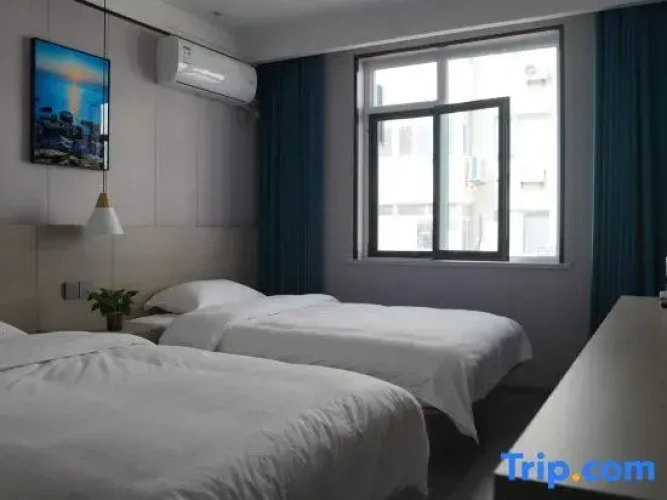1 Bedroom Suite