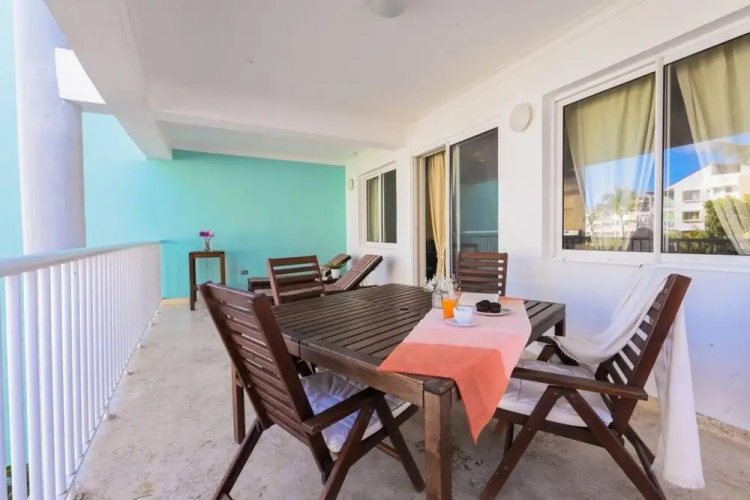 Beautiful Apartment at Beachfront Resort