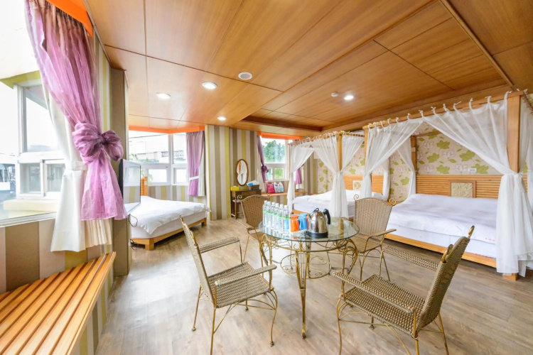 Owl Castle Bed and Breakfast