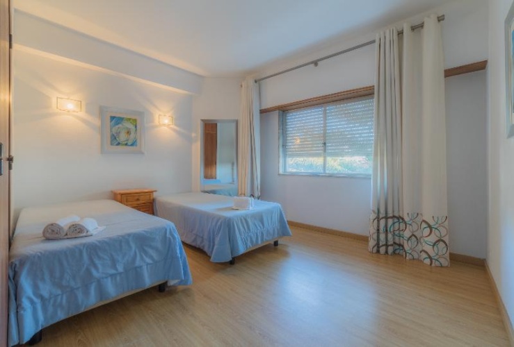 2 Bedrooms Apartment with balcony