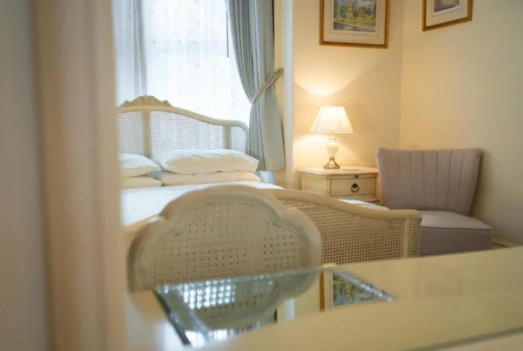 Standard Double room with view