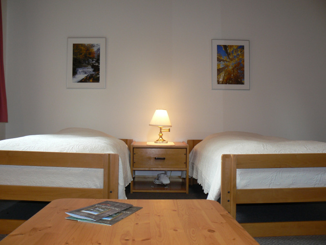 Nakiska Bear Ranch