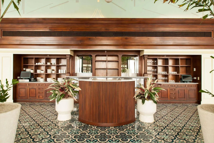 American Trade Hotel