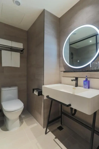 Standard Double room with street view
