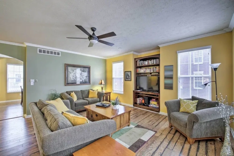 2 Bedrooms Apartment with balcony