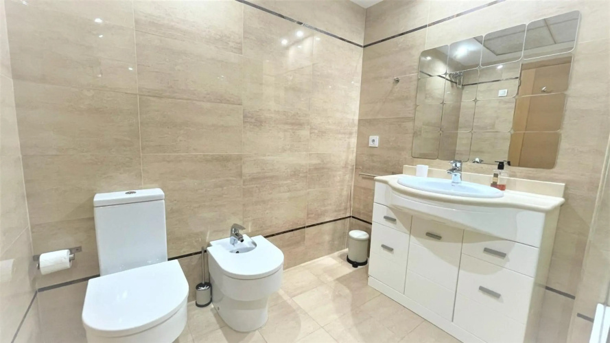 New Luxury Beachfront Apartament