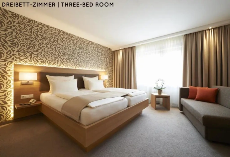 Standard Triple room