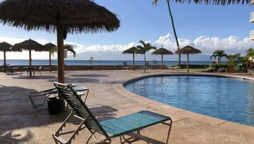 Royal Kahana 404
