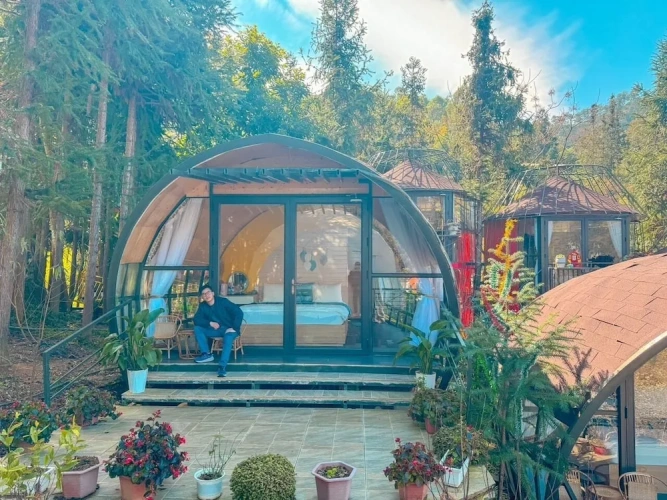 Premier room
