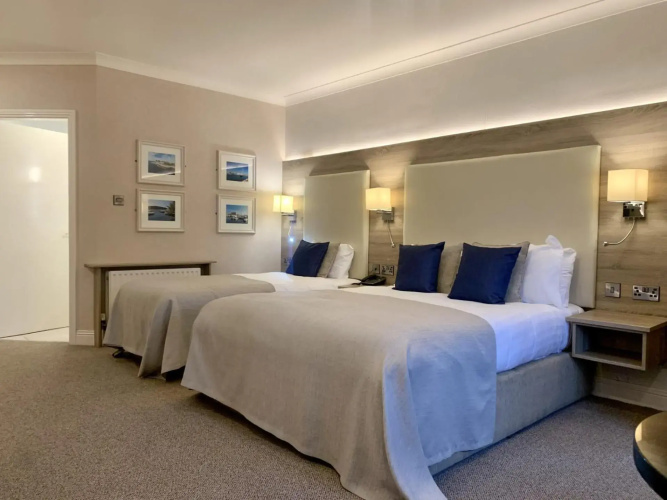 Mill Park Hotel