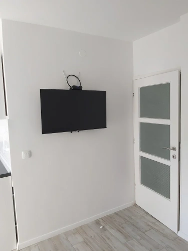 2 Bedrooms Apartment with city view