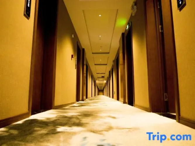 Tongyue Hotel