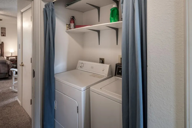 14 Pin - Two Bedroom Cabin