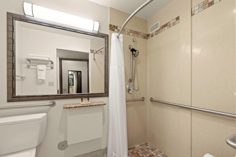 Best Western Plus Tree House photo 12