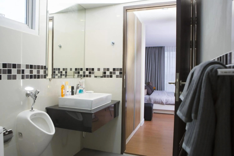 BBG Seaside Luxurious Service Apartment