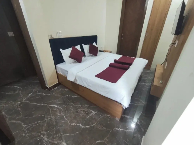 Hotel RB Inn