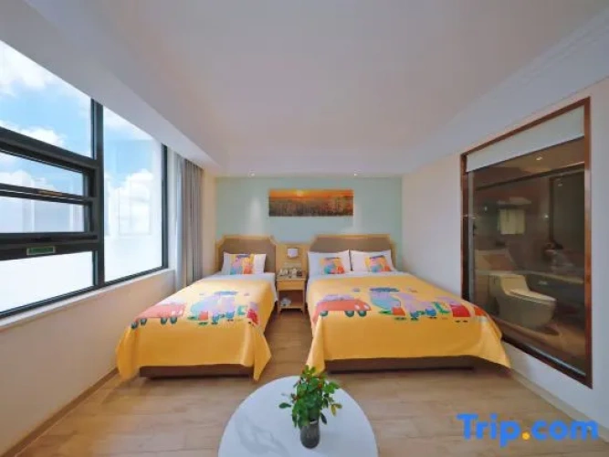 Standard Twin Family room