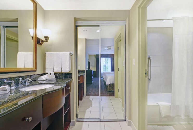 Homewood Suites by Hilton Cambridge-Waterloo, Ontario photo 10