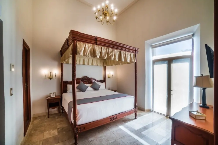 Presidential Suite with city view
