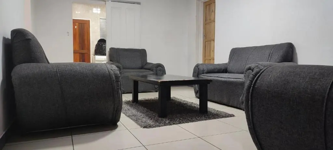 Casa Linda Guest House