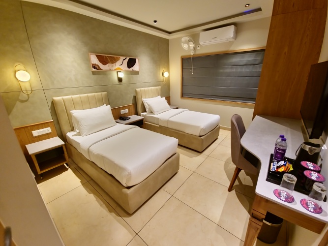 Standard Twin room