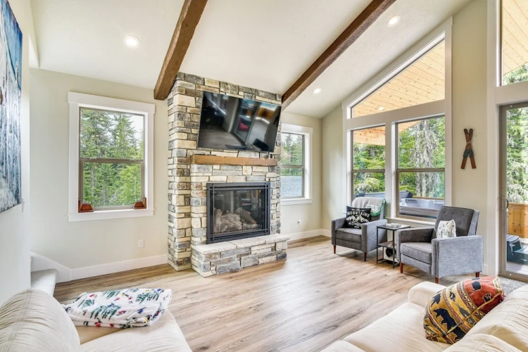 3 Bedrooms Cottage