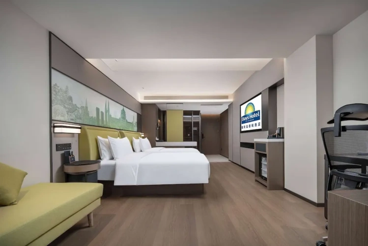 Standard Family room