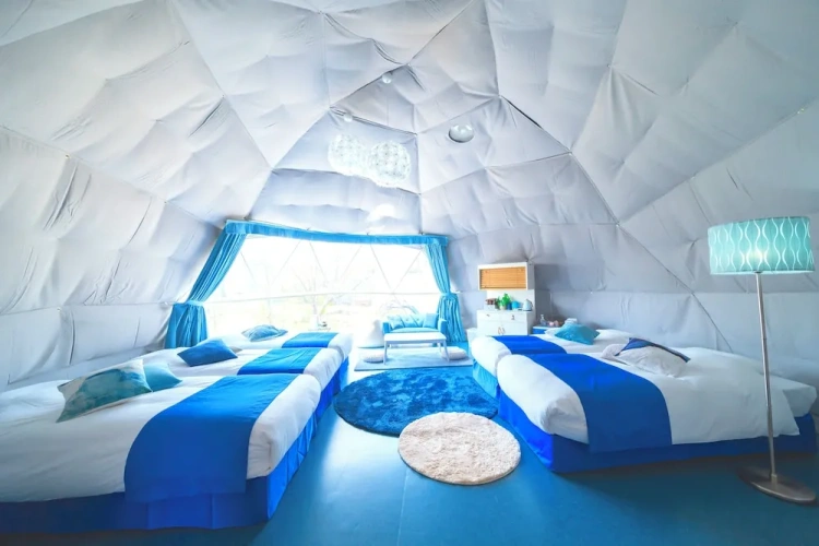 Tent with balcony