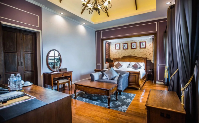 V heritage villa chiangmai