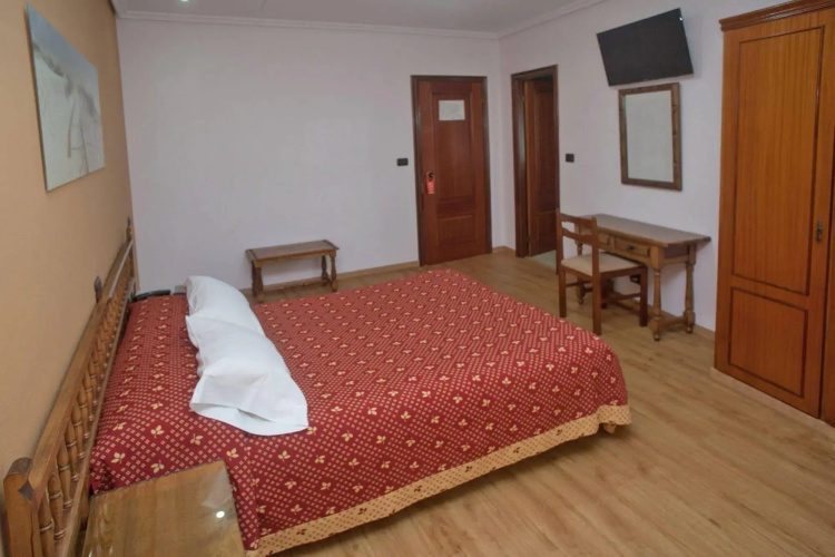 Hospedium Hotel La Marina