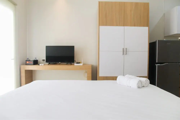 Comfy Studio Room @ Oasis Apartment